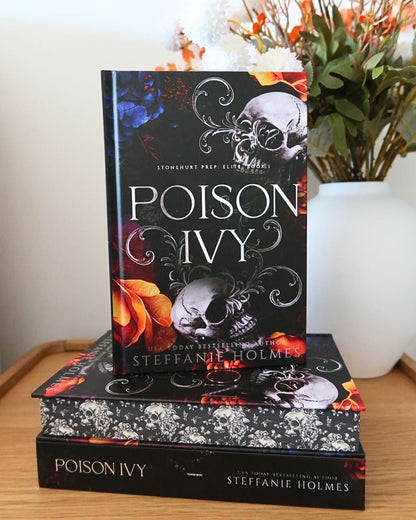Poison Ivy (SIGNED Luxe Edition)